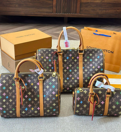 حقيبة سفر من لويس فيتون سوبر ماستر
